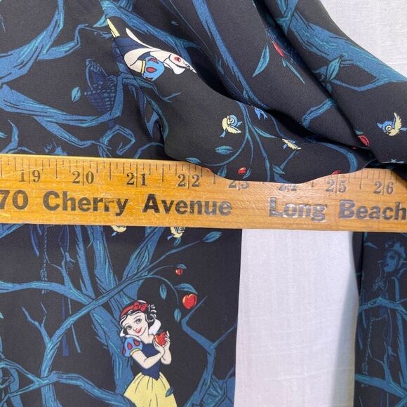 Disney Princess Black Blue Snow White Enchanted Forest Georgette Blouse Size 0 - Picture 6 of 8